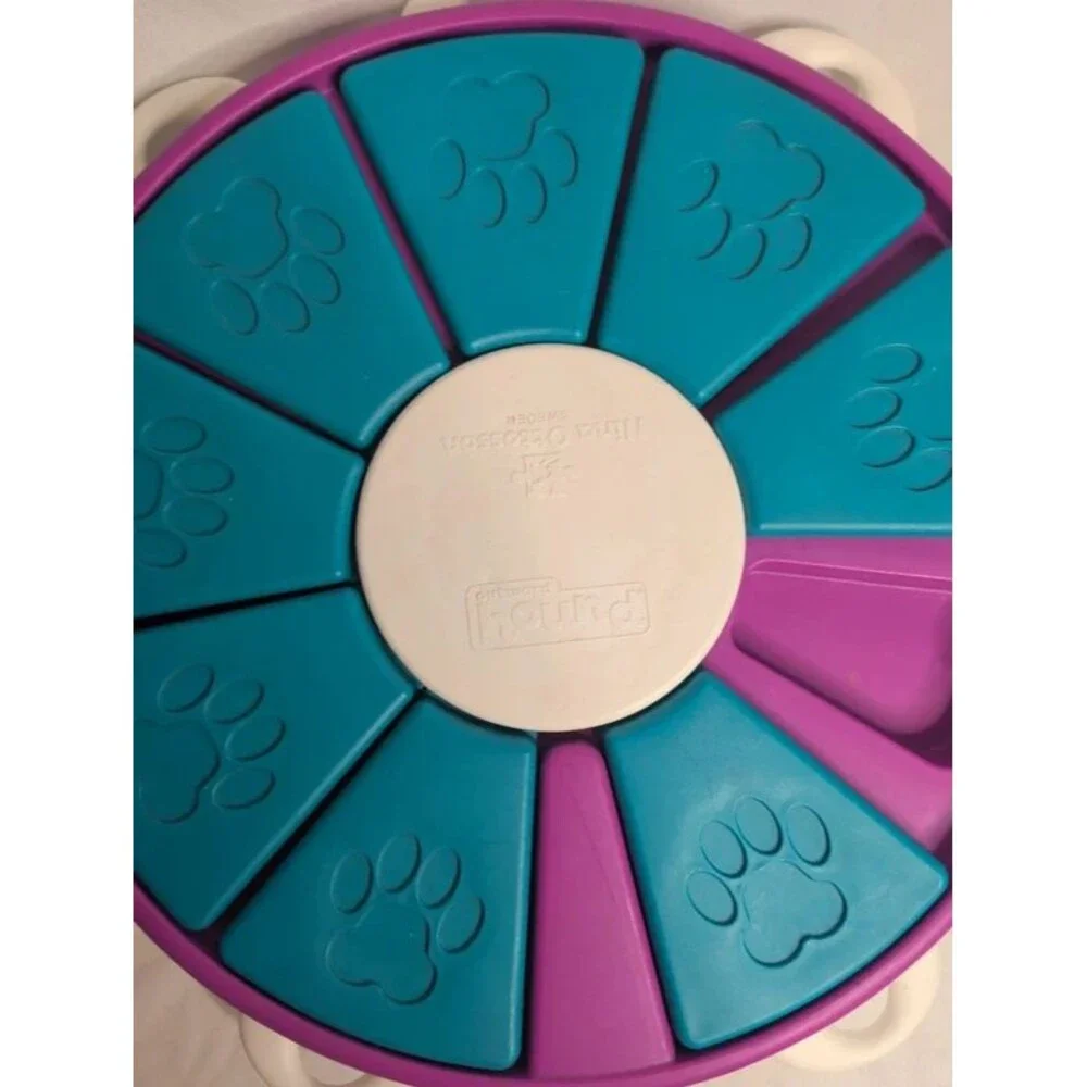 Outward Hound Nina Ottosson Twister Puzzle Dog Toy